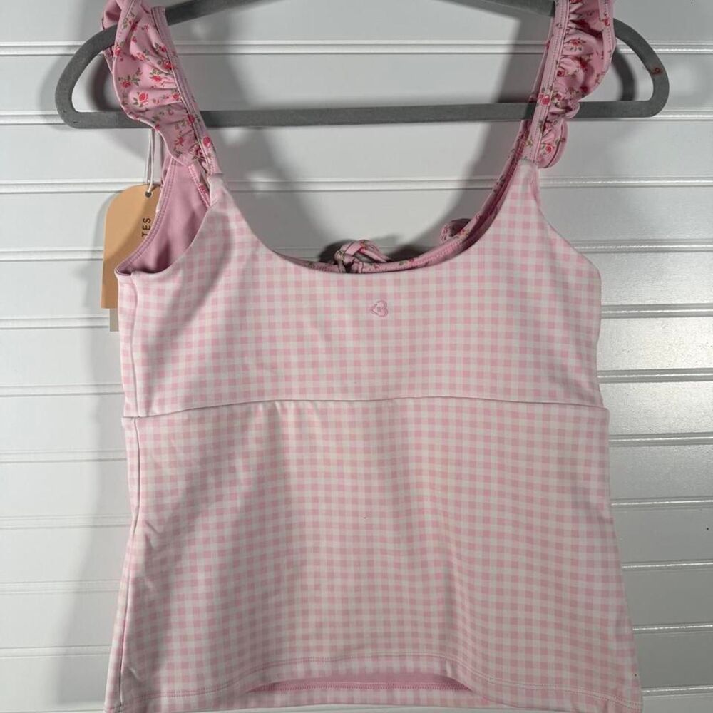 New Blogilates Ruffle Lace up Tank - Picture 4 of 4